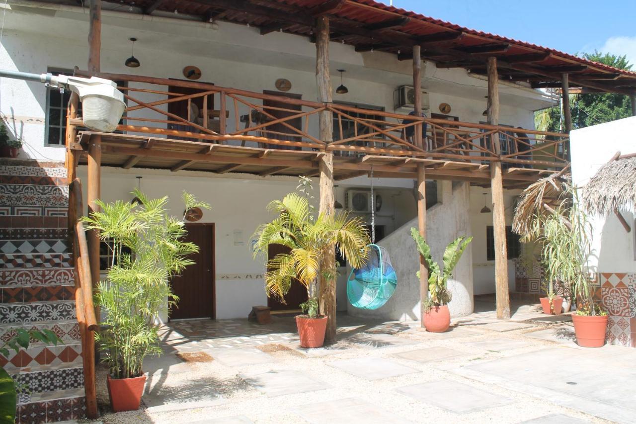 בקאלאר Hotel Szapot מראה חיצוני תמונה